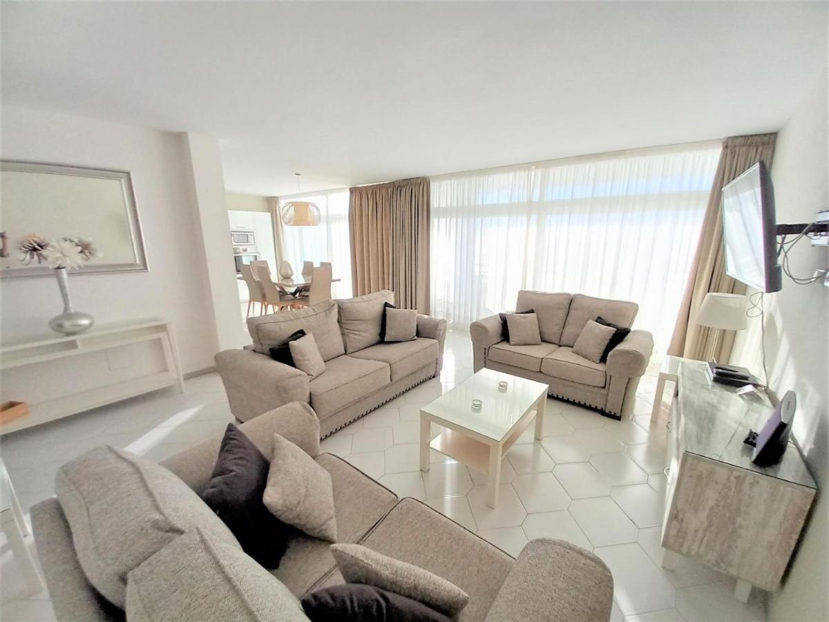 Miraflores Beachfront Penthouse Sitio de Calahonda Екстериор снимка