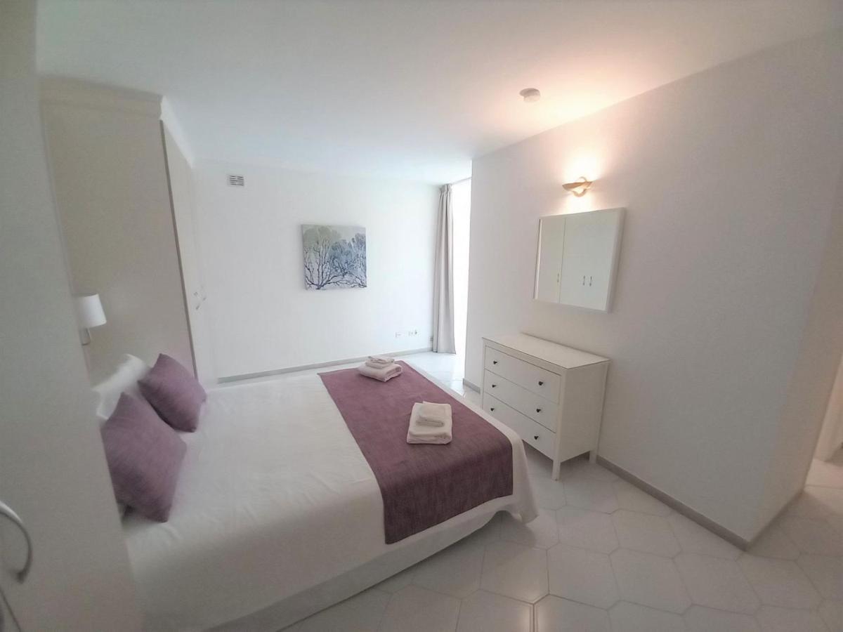 Miraflores Beachfront Penthouse Sitio de Calahonda Екстериор снимка
